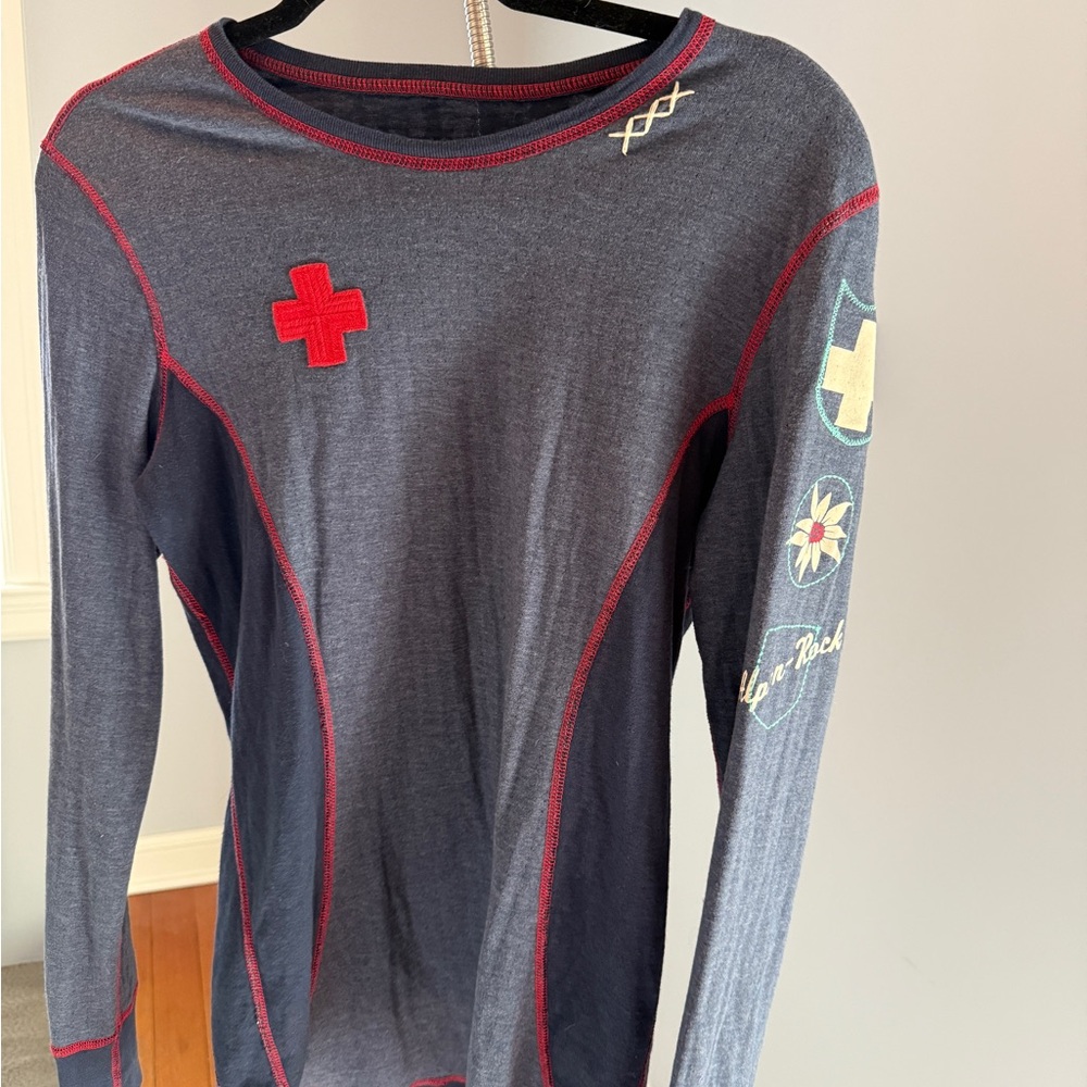 Women’s Long-Sleeve Navy Graphic Tee with Red Accents